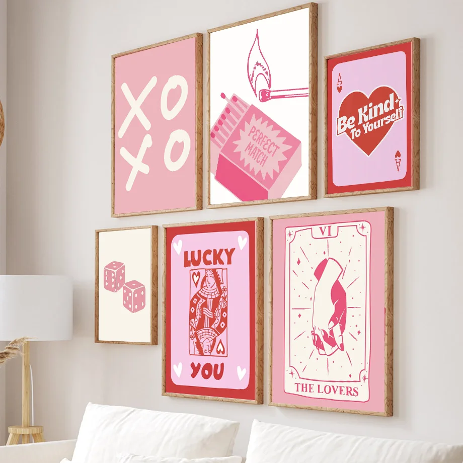 Różowa Szczęśliwa Królowa Poke – Home Decor Y2K recenzja i cena